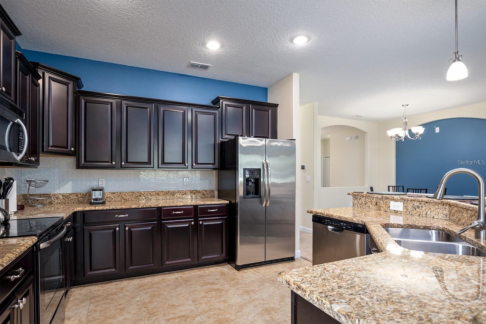 Single Family Residence at 1392 DOLPHIN HEAD ST, DAVENPORT, photo 8 of 35