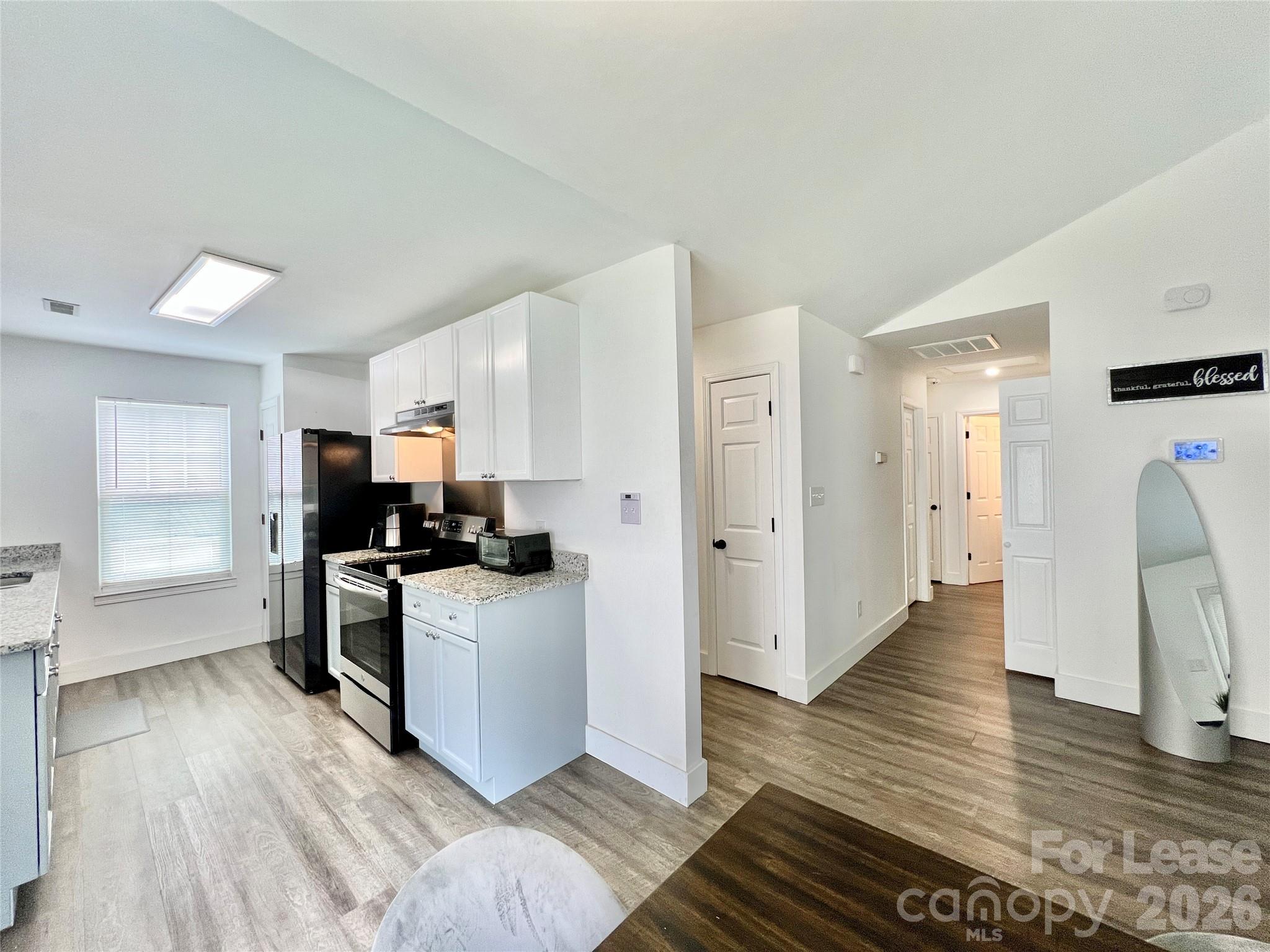 Single Family Residence at 3024 Melita Avenue, Charlotte, photo 13 of 23