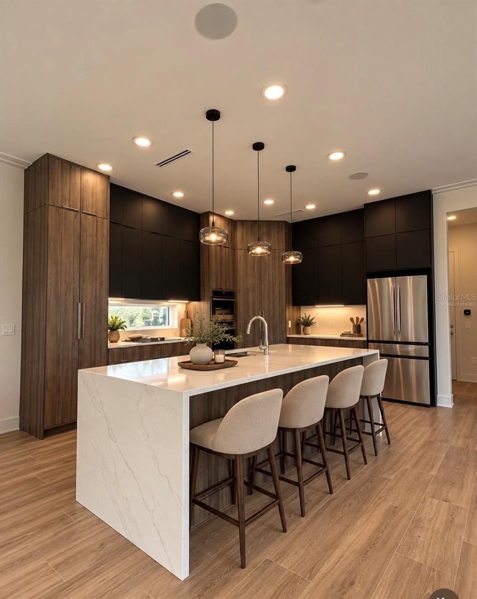 Virtually Staged - 3056 KENSINGTON AVE, DAVENPORT
