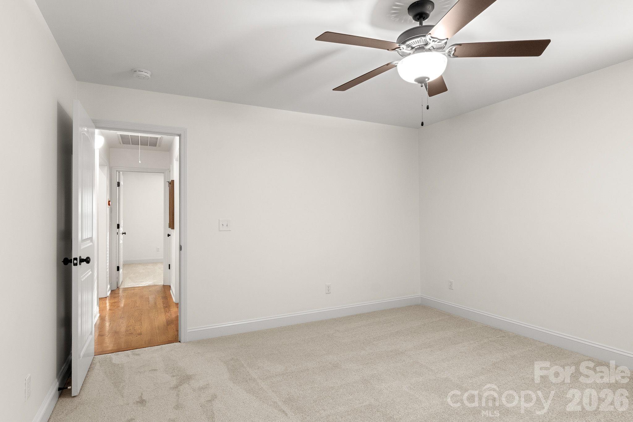 Secondary Bedroom - 862 Tirzah Road, York