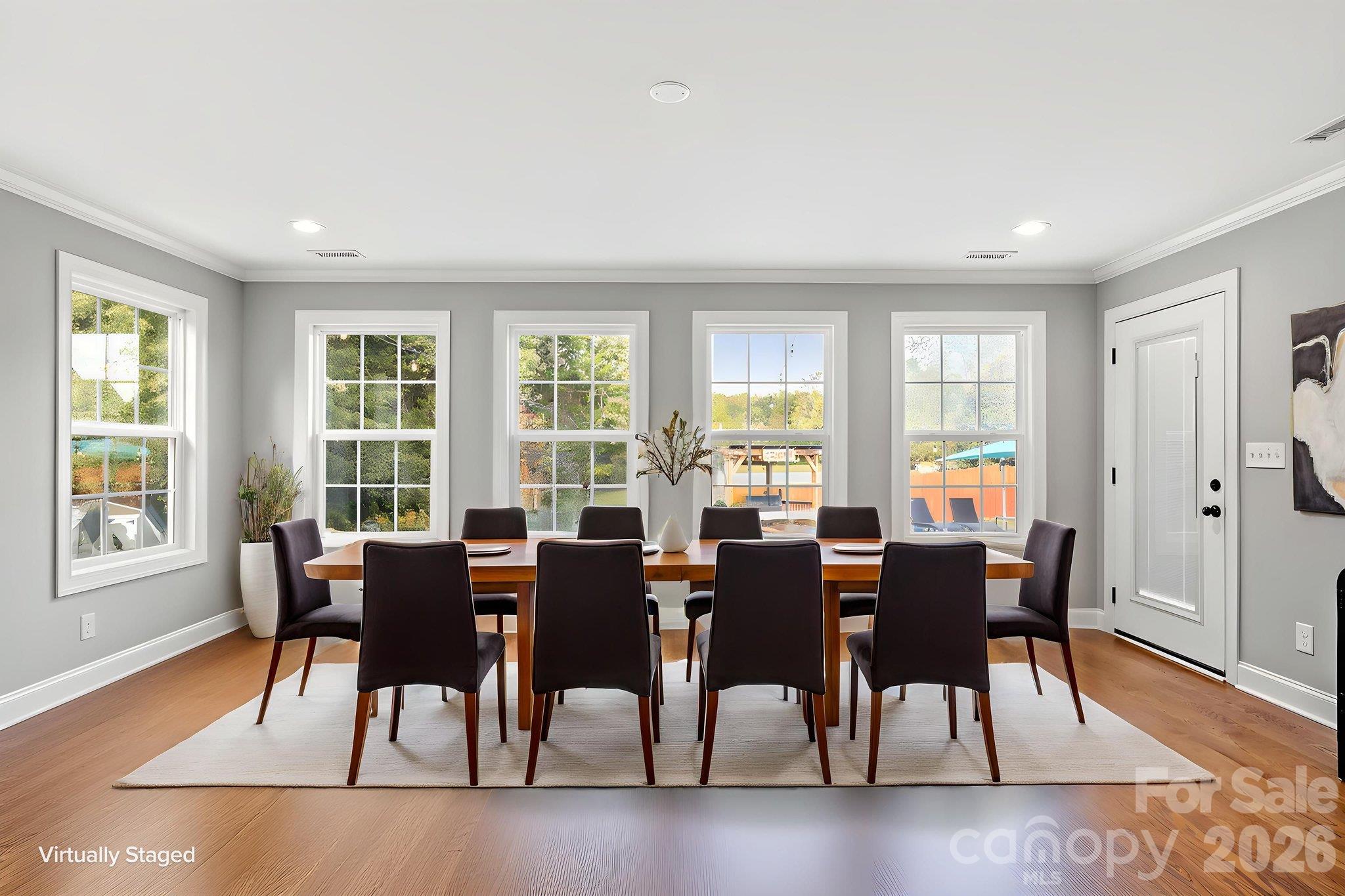 Virtually Staged to Show Multi-Use - 862 Tirzah Road, York