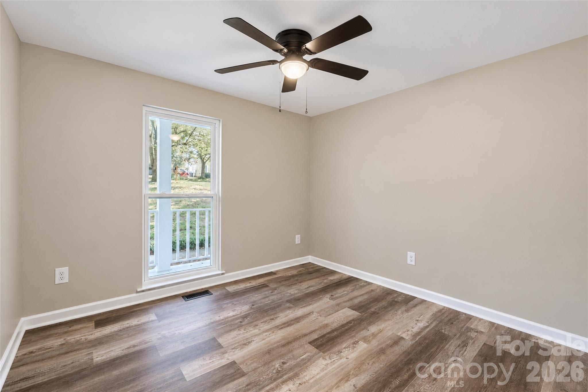 Single Family Residence at 114 Lauren Court, Gastonia, photo 15 of 32