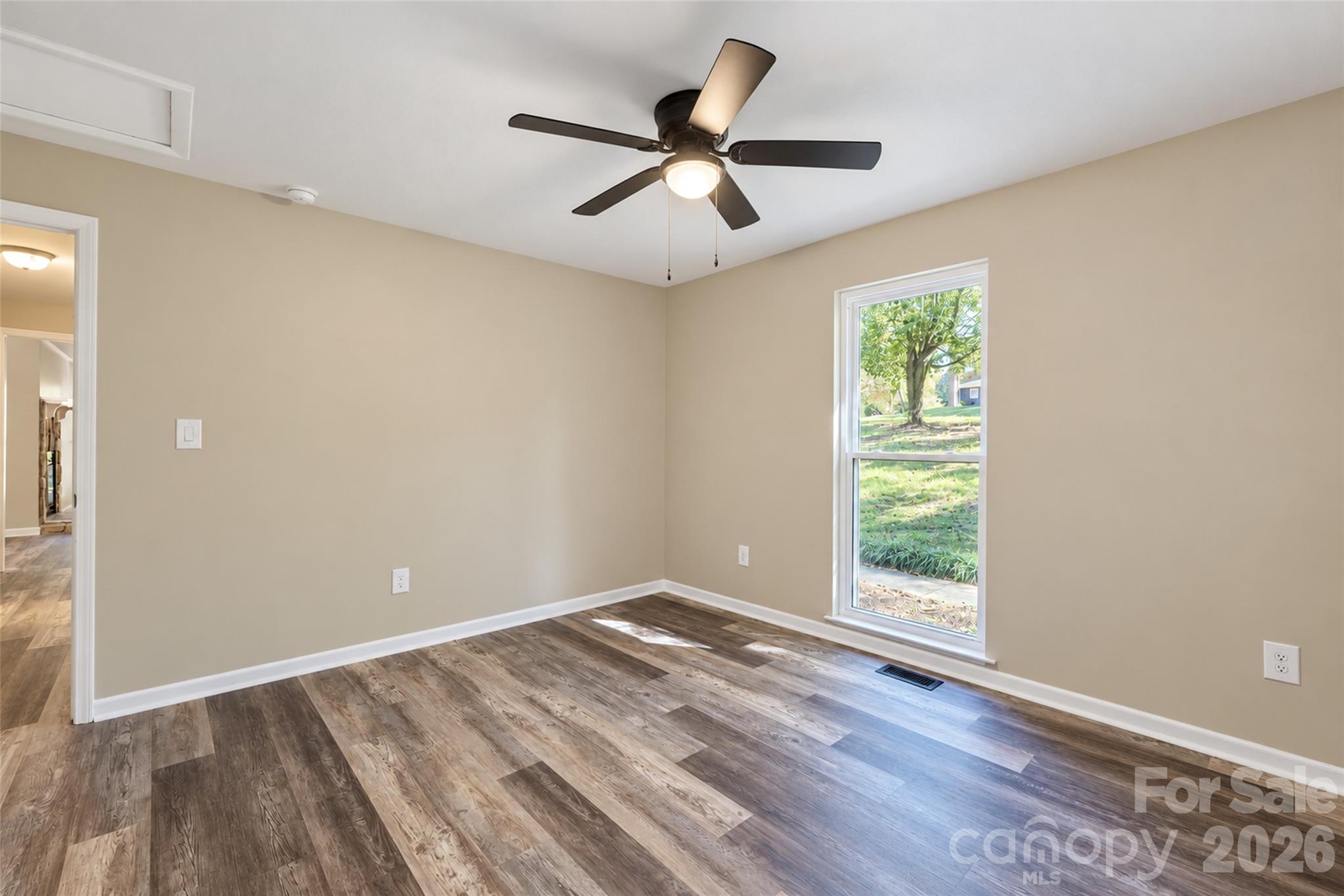 Single Family Residence at 114 Lauren Court, Gastonia, photo 22 of 32