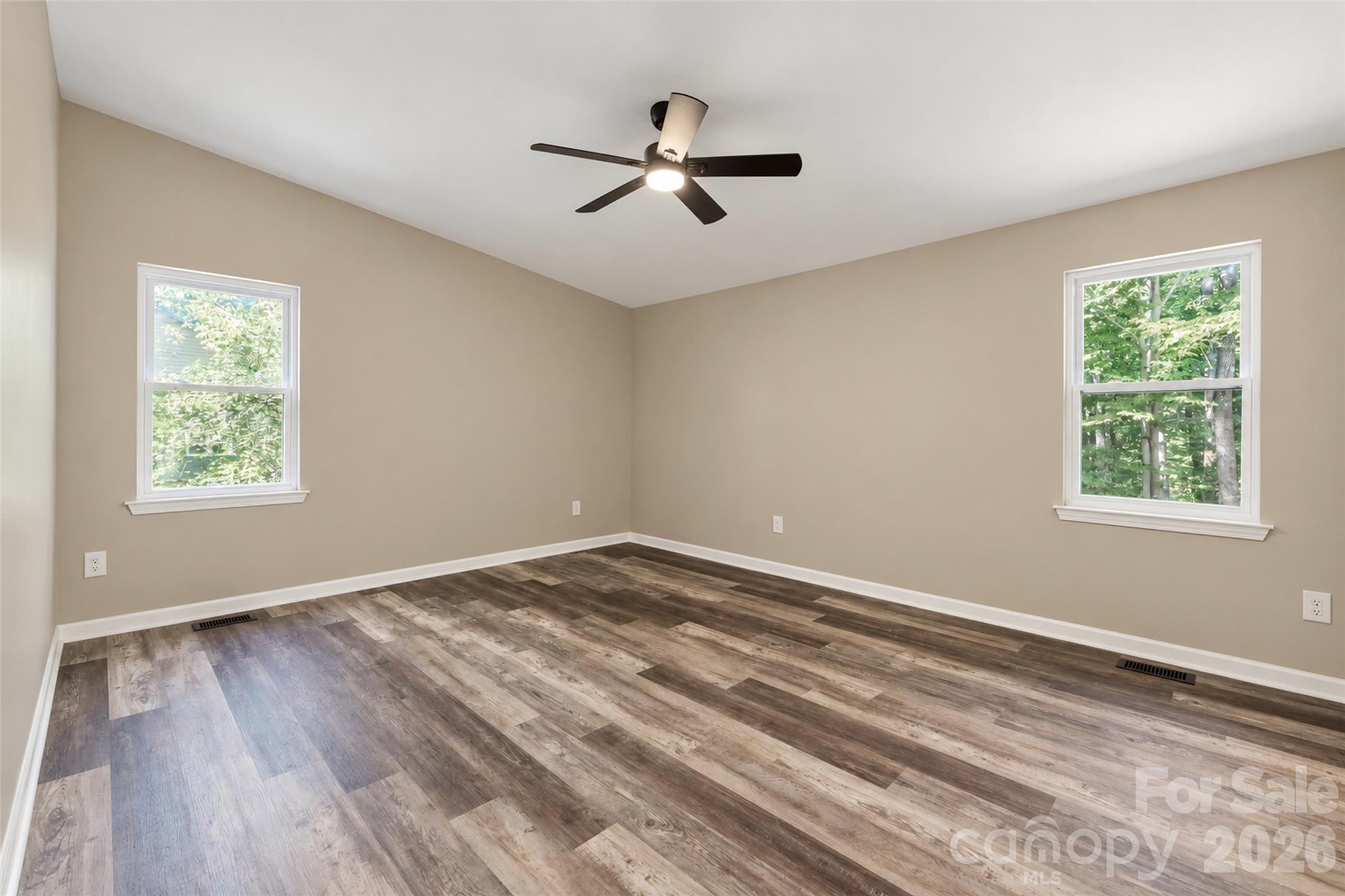 Single Family Residence at 114 Lauren Court, Gastonia, photo 23 of 32