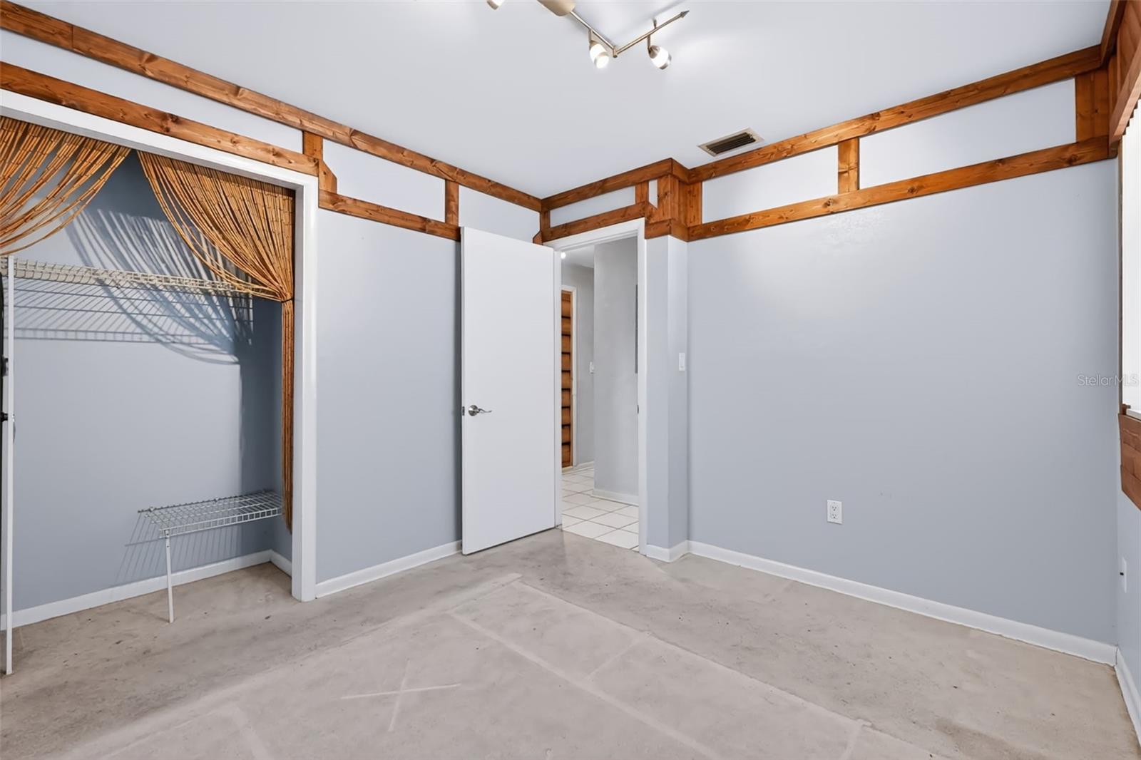 Single Family Residence at 10209 N LOLA ST, TAMPA, photo 27 of 52