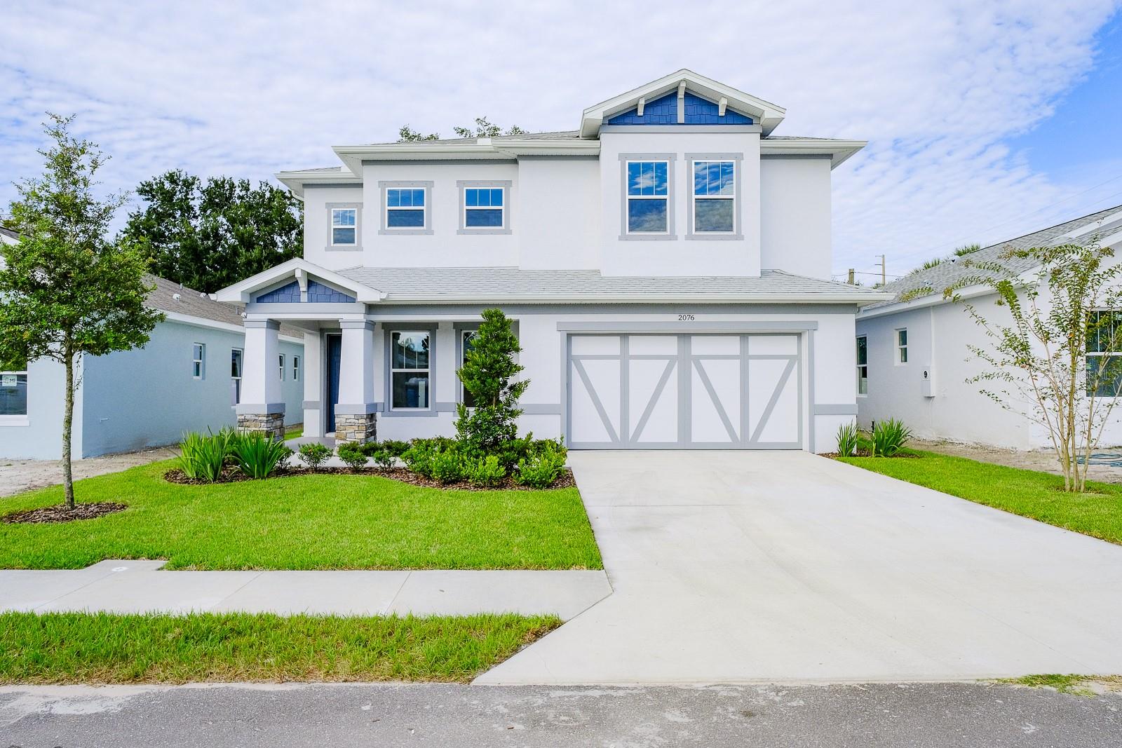 2076 PARAGON CIR W