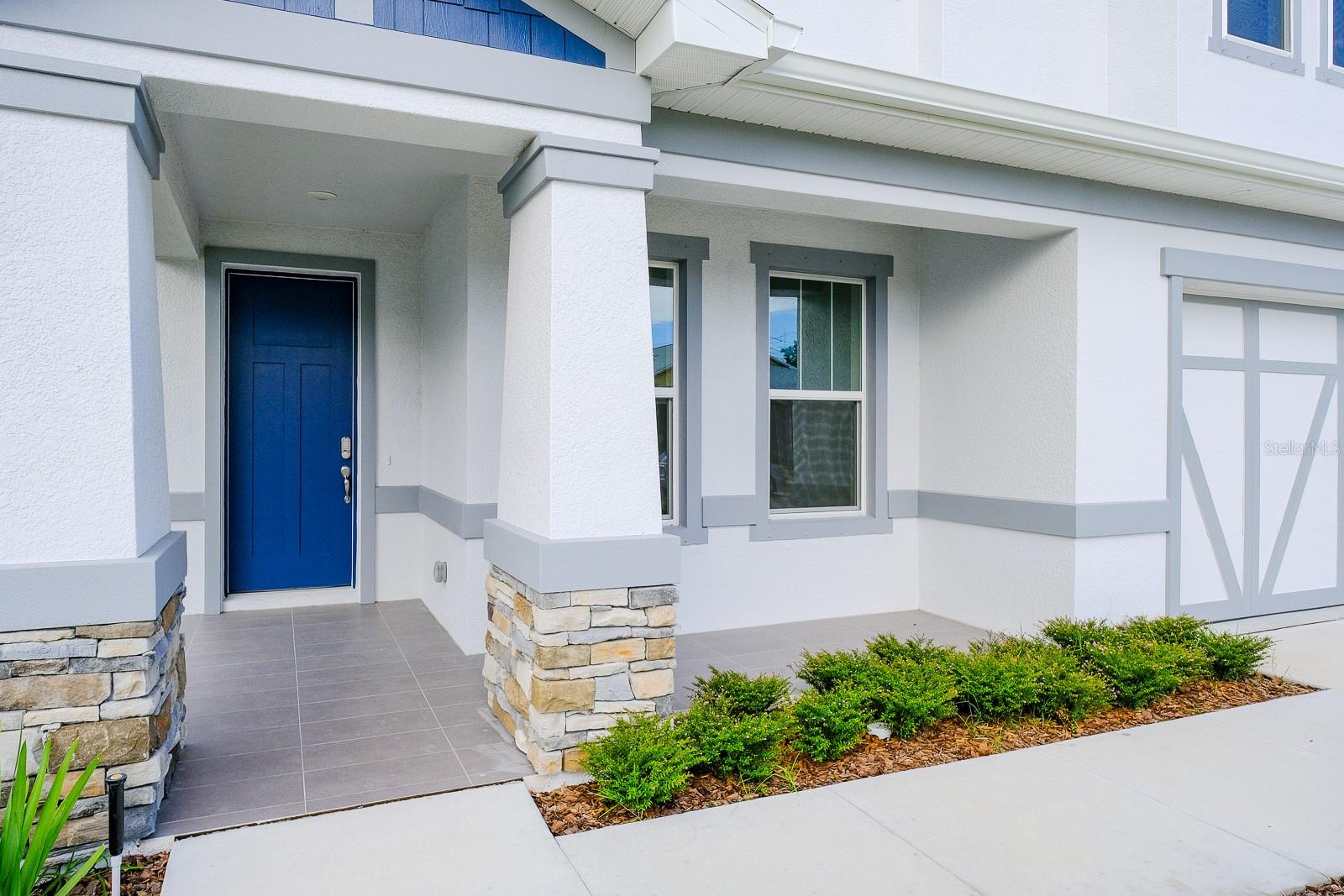 Single Family Residence at 2076 PARAGON CIR W, CLEARWATER, photo 7 of 66