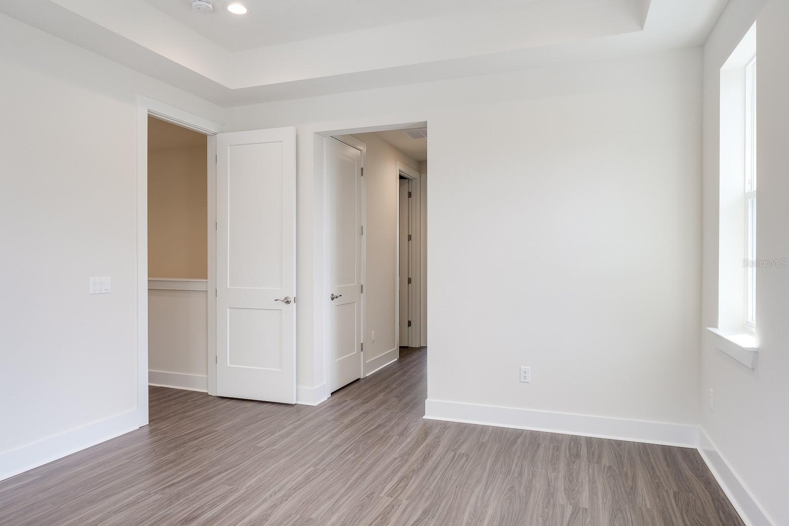 Single Family Residence at 2076 PARAGON CIR W, CLEARWATER, photo 42 of 66