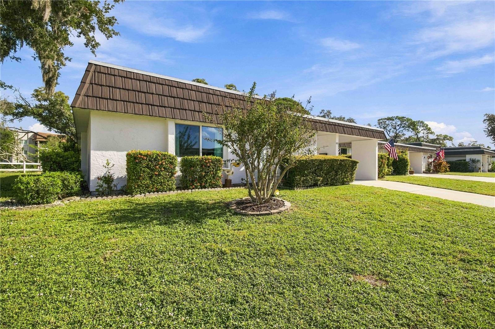 Villa at 1272 BELLEFLOWER ST #128, SARASOTA, photo 3 of 47