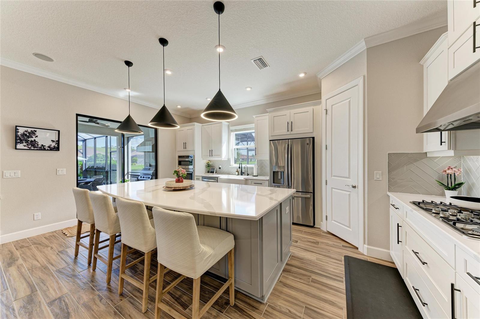 Single Family Residence at 6261 MESA GLN, BRADENTON, photo 17 of 100
