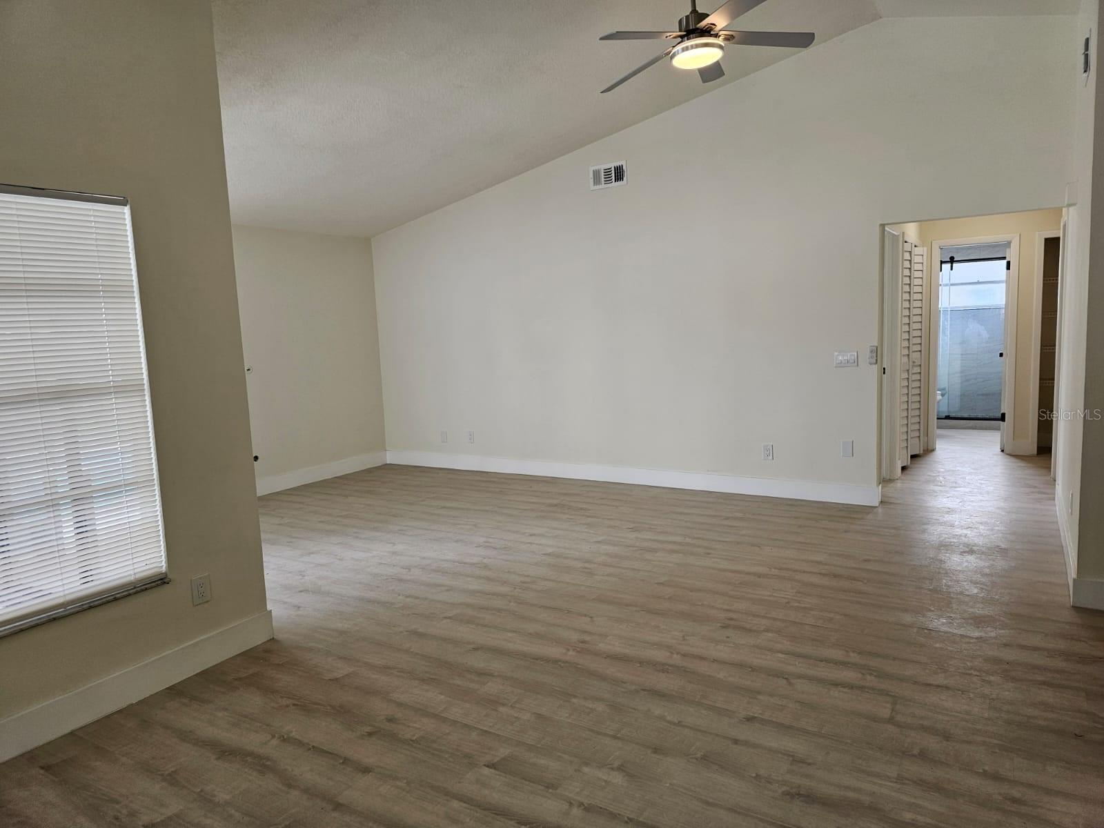 Single Family Residence at 2633 DIXIE LN, KISSIMMEE, photo 4 of 23