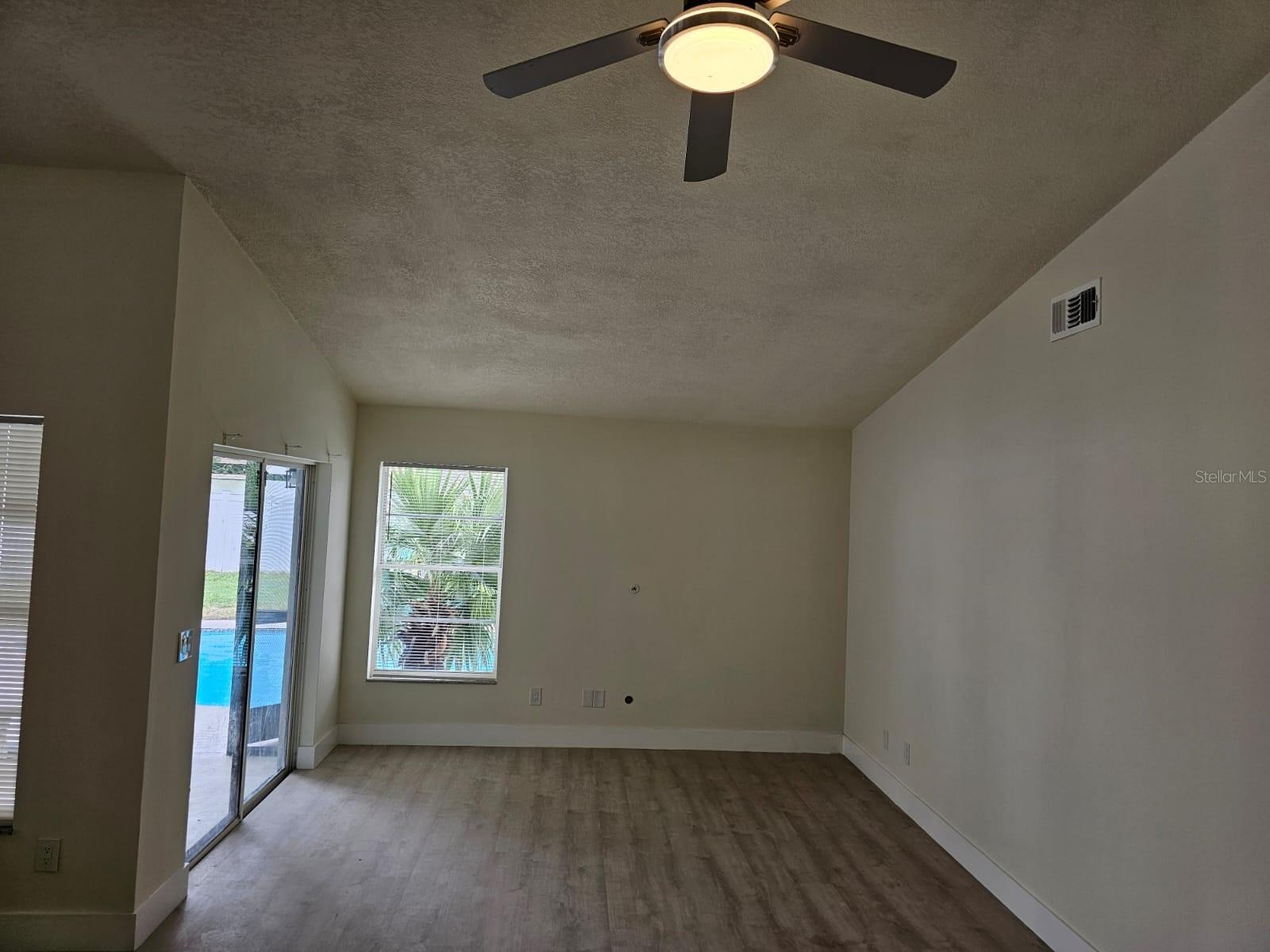 Single Family Residence at 2633 DIXIE LN, KISSIMMEE, photo 5 of 23