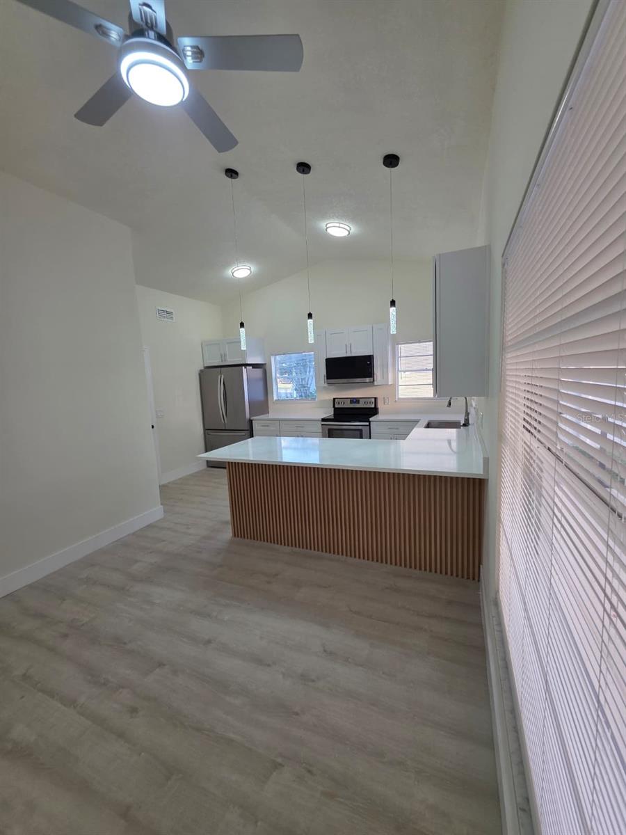 Single Family Residence at 2633 DIXIE LN, KISSIMMEE, photo 9 of 23
