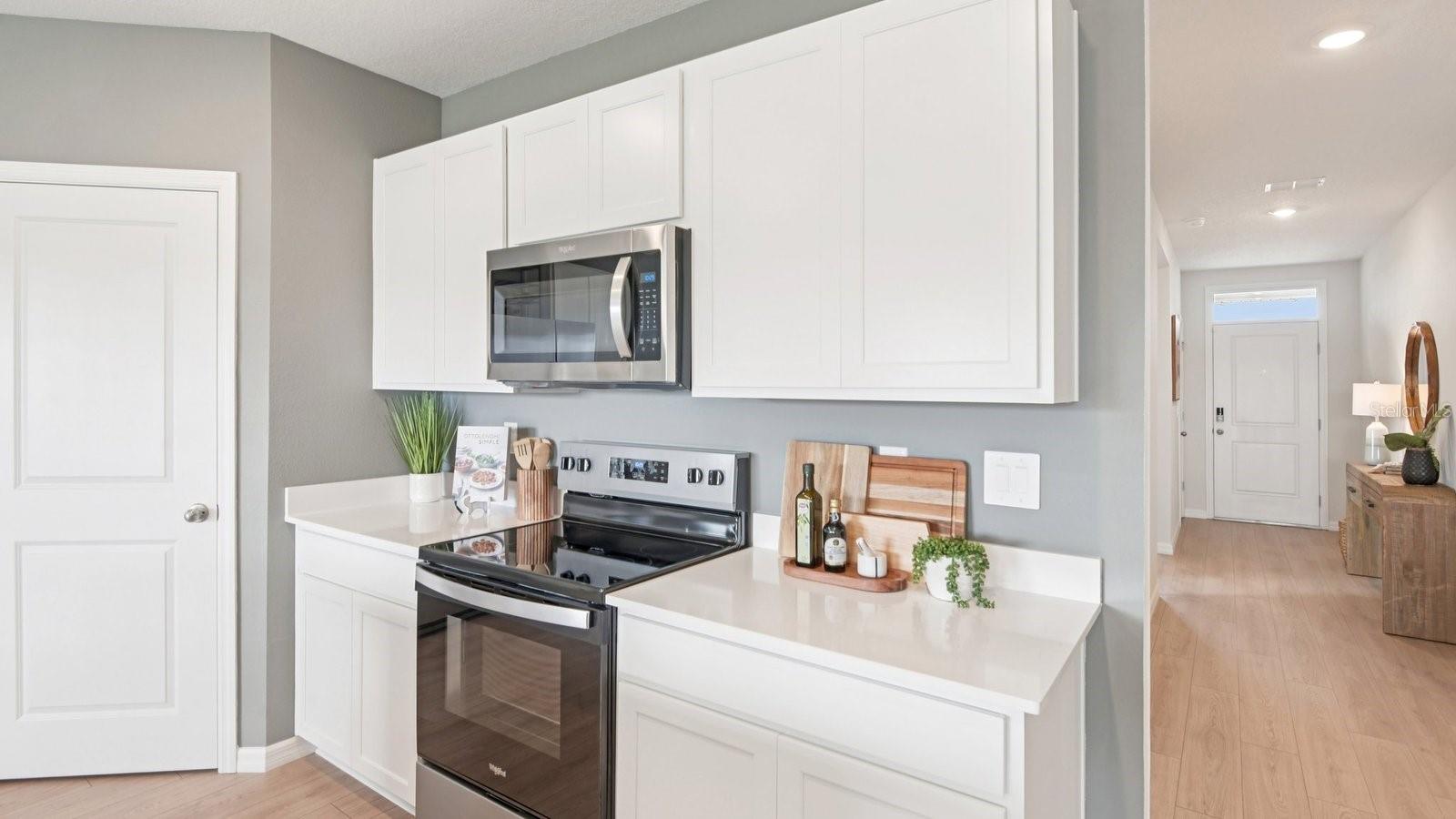 Single Family Residence at 1218 ALPINE ASH PL, RUSKIN, photo 12 of 29