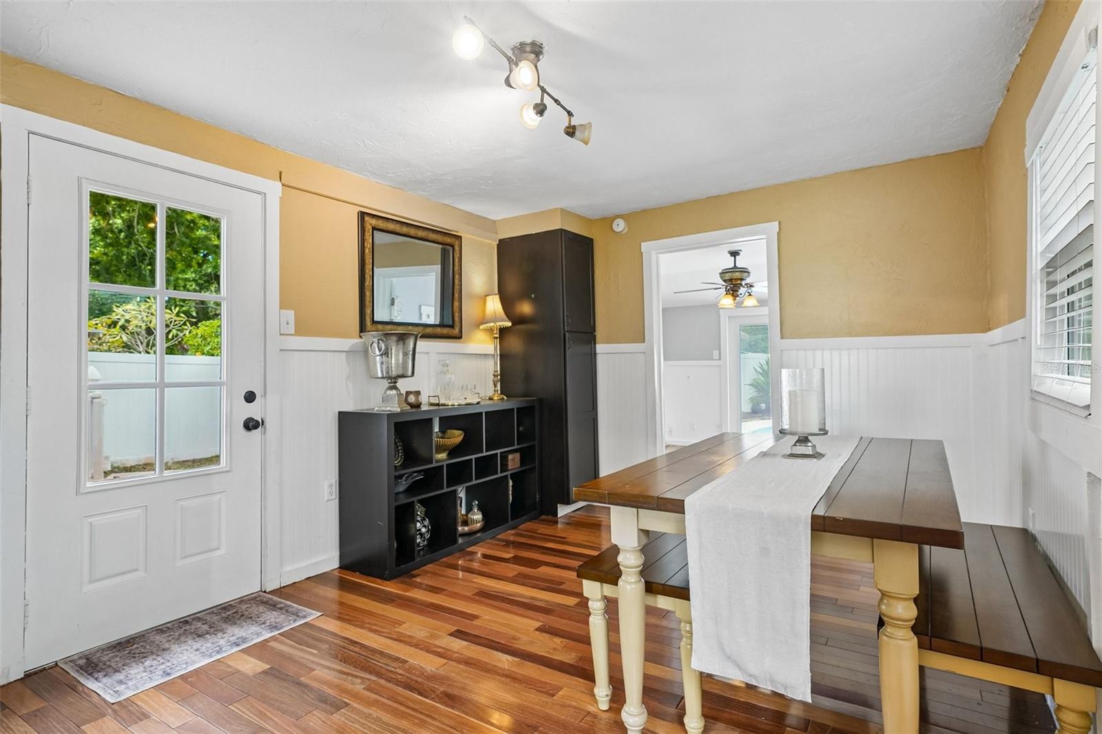 Single Family Residence at 4601 16TH AVE N, ST PETERSBURG, photo 6 of 38