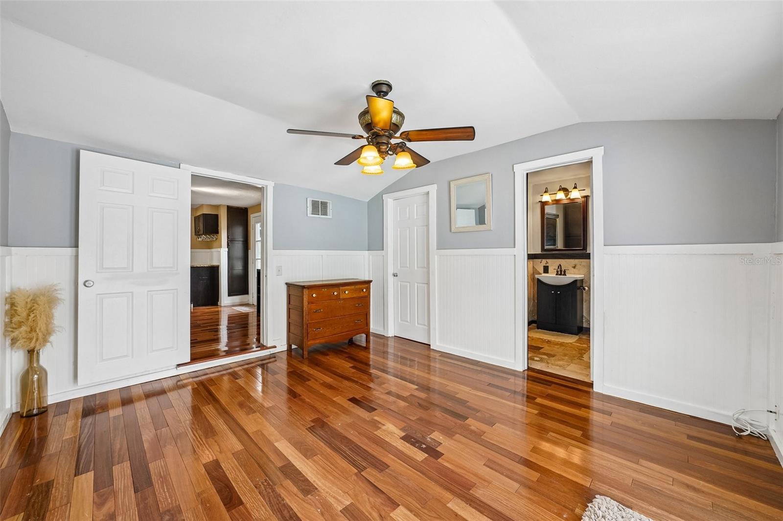 Single Family Residence at 4601 16TH AVE N, ST PETERSBURG, photo 22 of 38