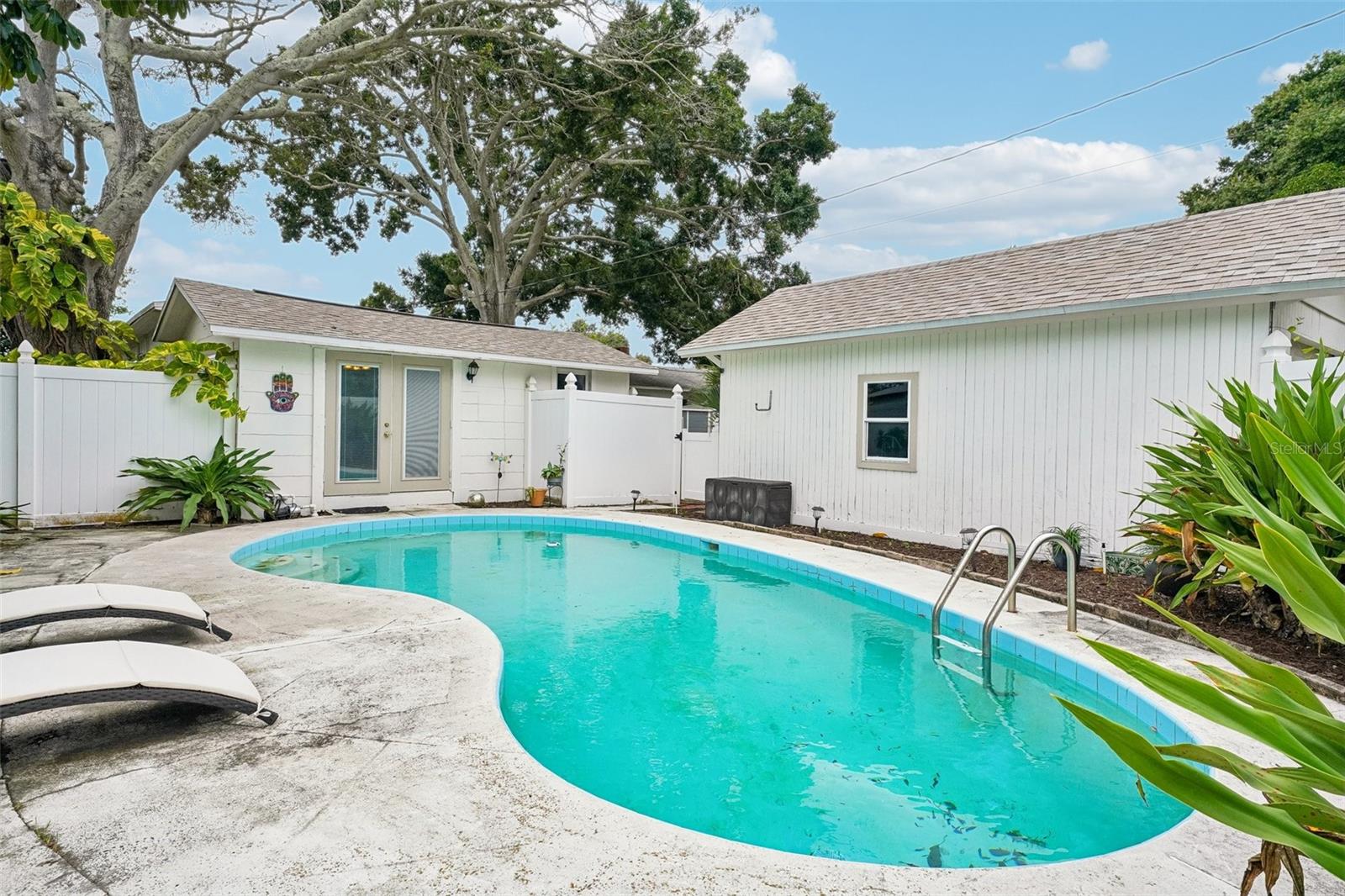 Single Family Residence at 4601 16TH AVE N, ST PETERSBURG, photo 29 of 38