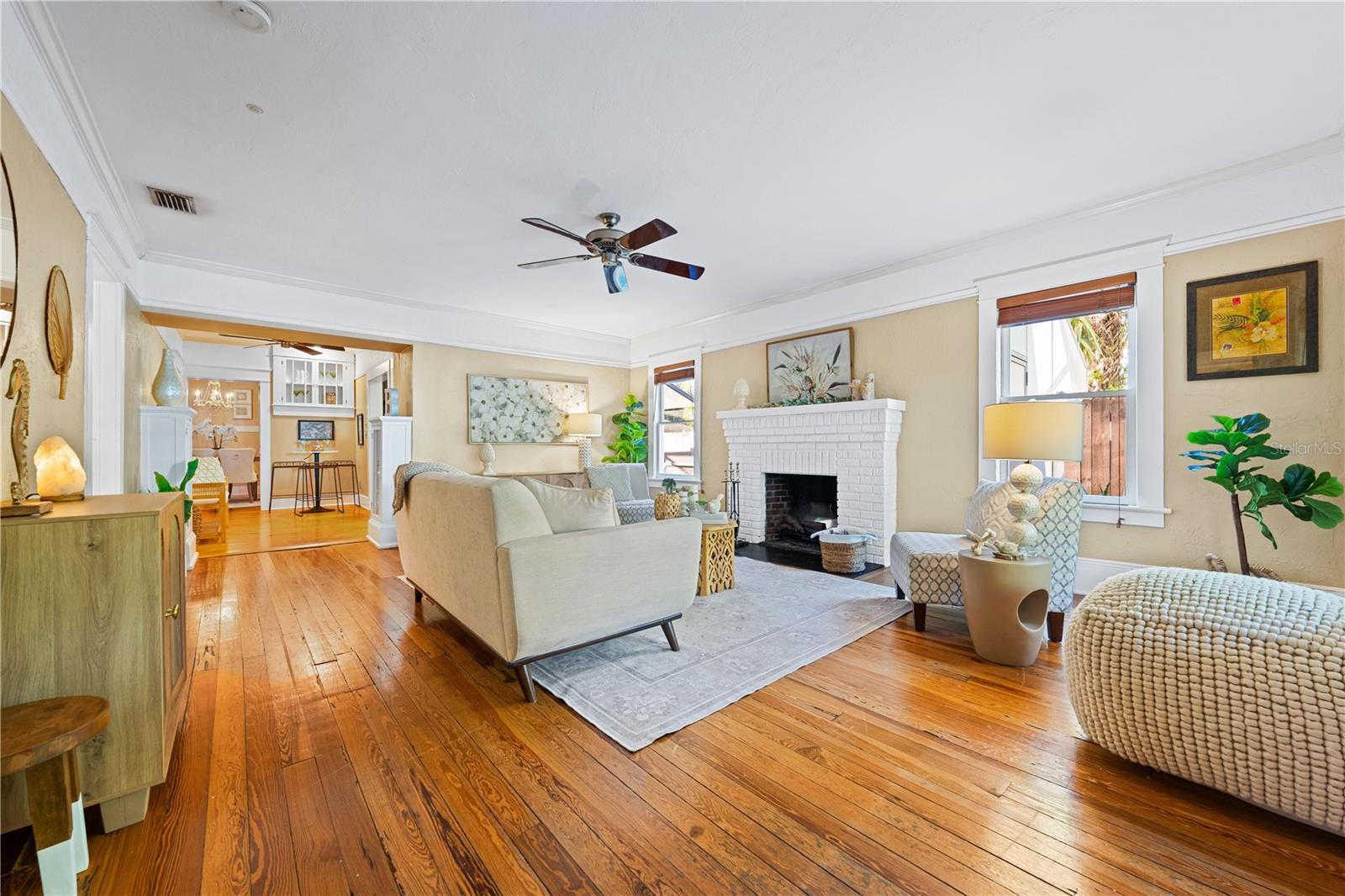 Single Family Residence at 634 OHIO PL, SARASOTA, photo 5 of 66