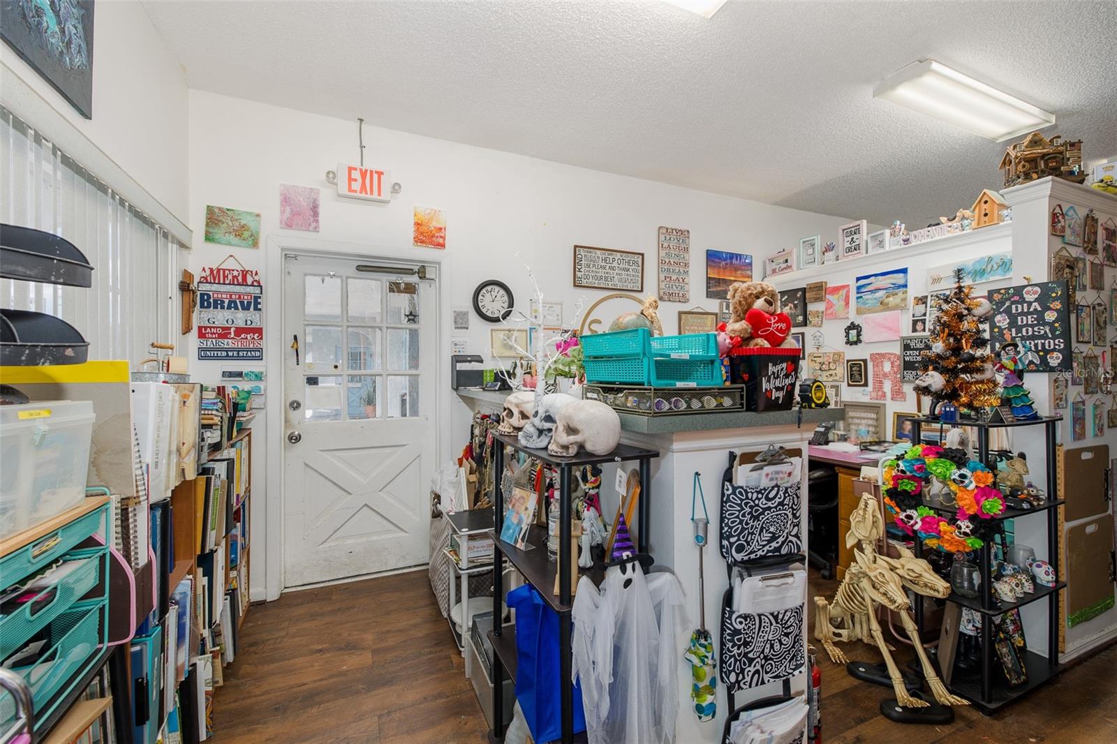 Business at 5345 MILE STRETCH DR, HOLIDAY, photo 14 of 26