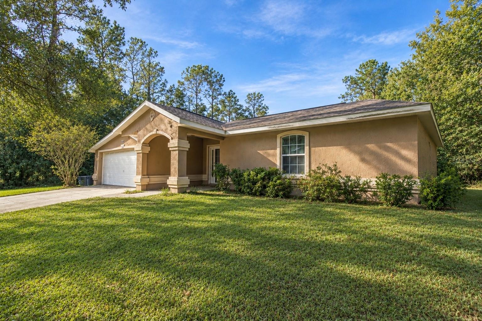 Single Family Residence at 9636 N QUARRY DR, CITRUS SPRINGS, photo 2 of 33
