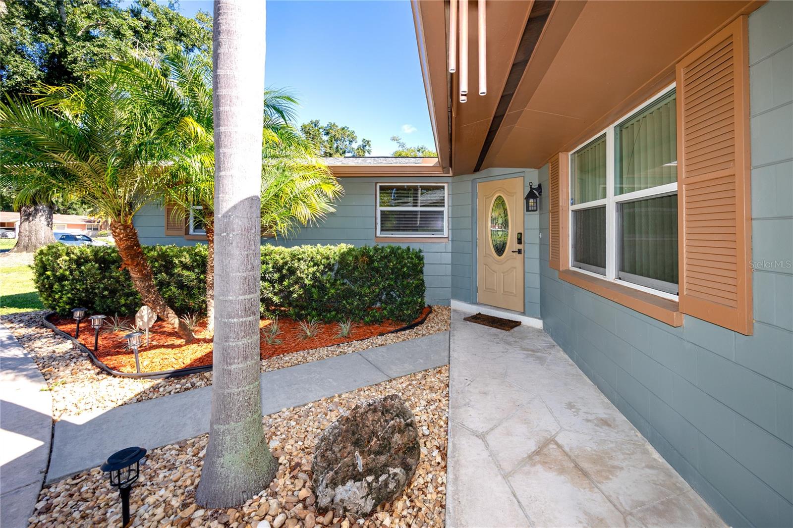 Single Family Residence at 7913 BEASLEY RD, TAMPA, photo 6 of 49
