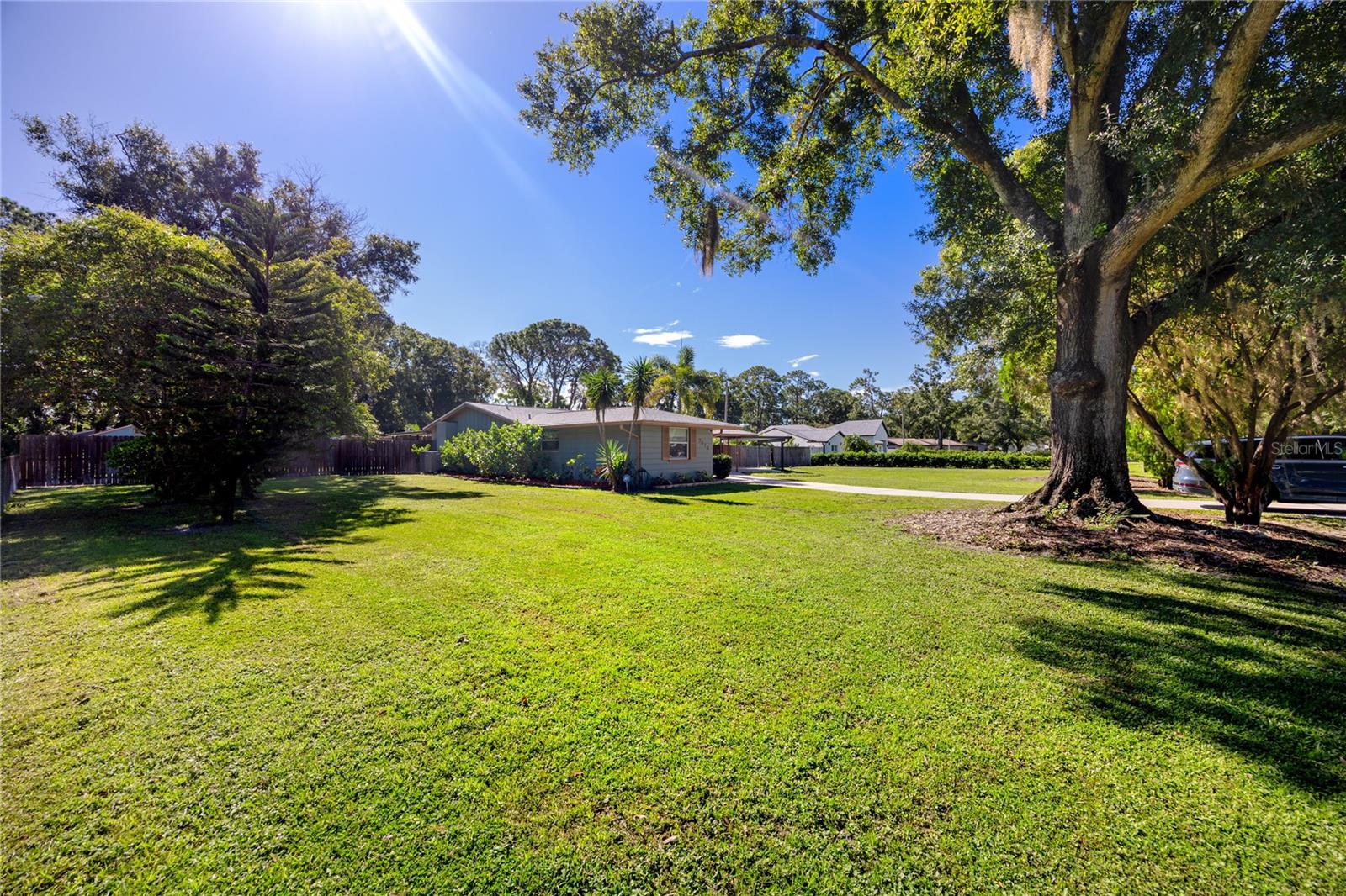 Single Family Residence at 7913 BEASLEY RD, TAMPA, photo 48 of 49