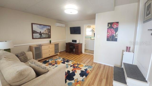 Manufactured Home at 1414 21ST AVENUE DR W, BRADENTON, photo 13 of 18