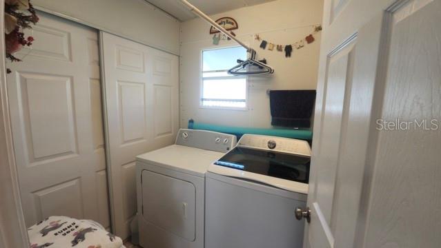 Manufactured Home at 1414 21ST AVENUE DR W, BRADENTON, photo 17 of 18