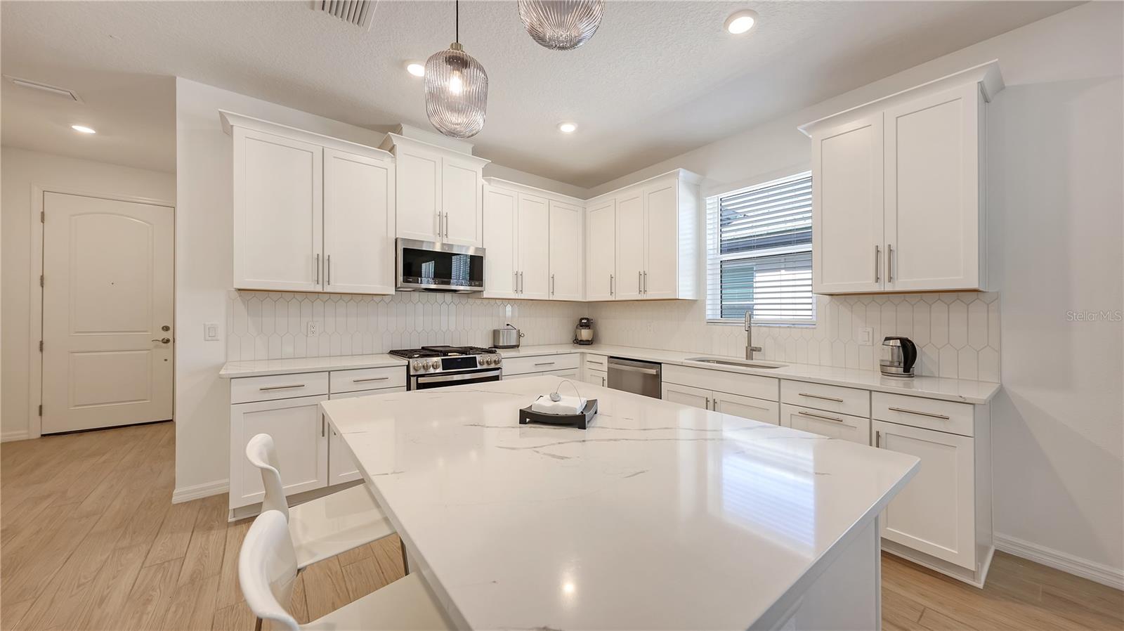 Villa at 18102 CHERISHED LOOP, BRADENTON, photo 13 of 41