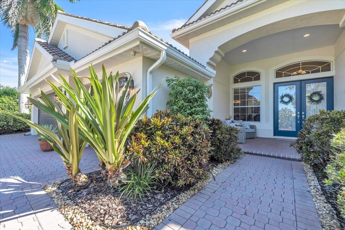 Single Family Residence at 14724 2ND AVENUE CIR NE, BRADENTON, photo 3 of 94