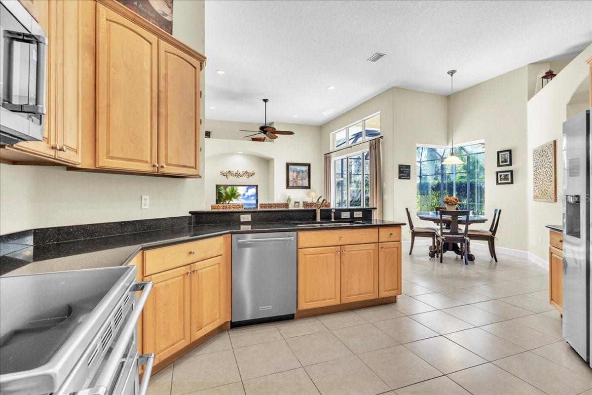 Single Family Residence at 14724 2ND AVENUE CIR NE, BRADENTON, photo 25 of 94