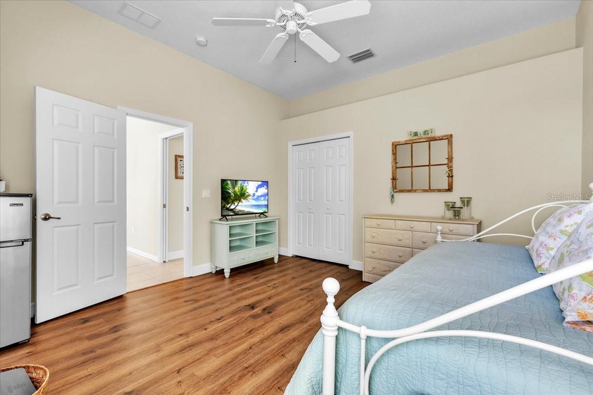 Single Family Residence at 14724 2ND AVENUE CIR NE, BRADENTON, photo 64 of 94