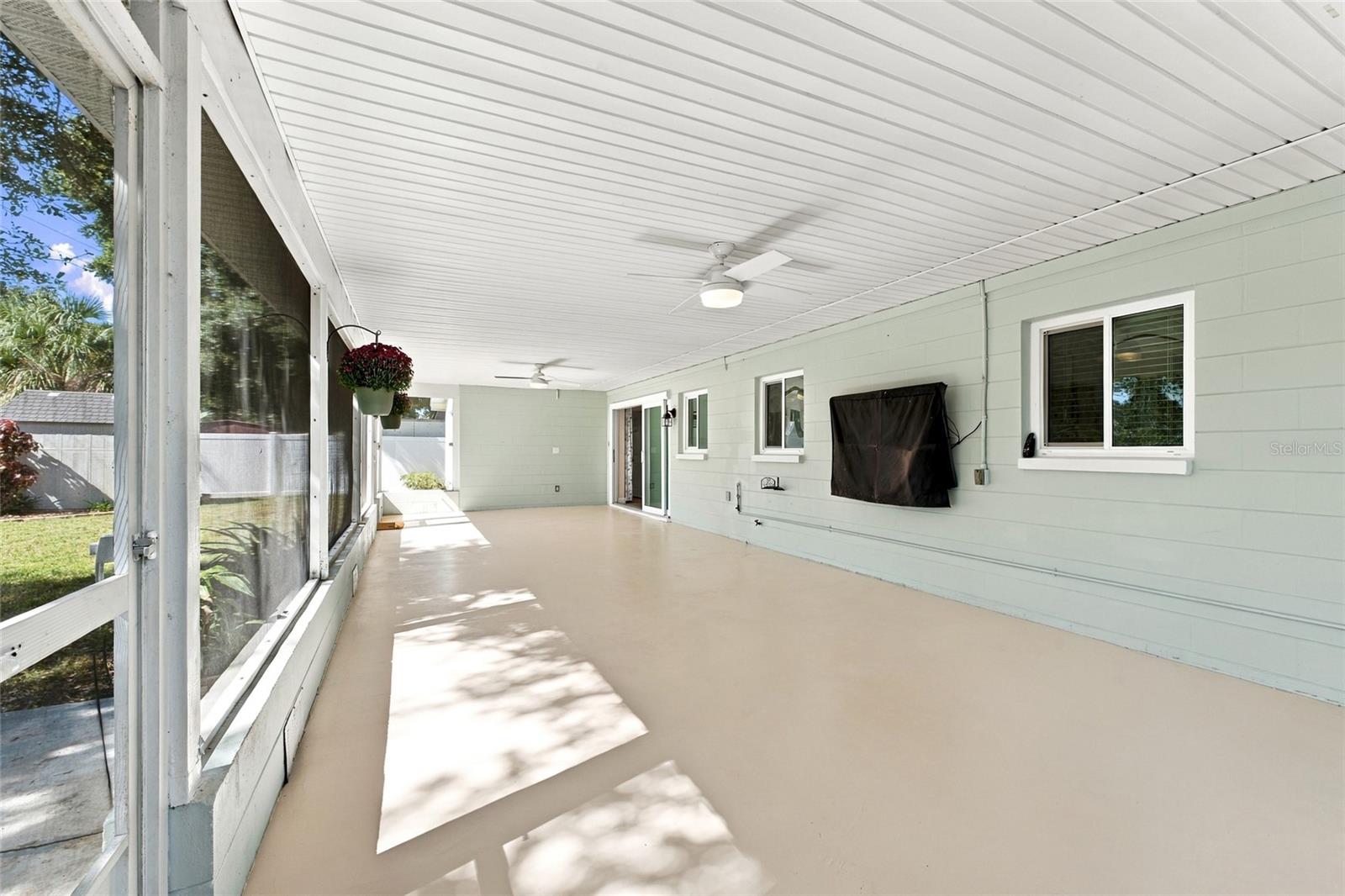 Single Family Residence at 1864 74TH AVE N, ST PETERSBURG, photo 29 of 42