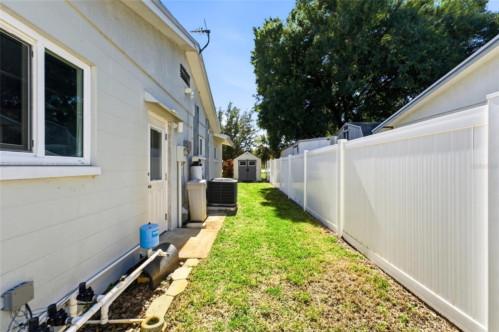 Single Family Residence at 1864 74TH AVE N, ST PETERSBURG, photo 31 of 42