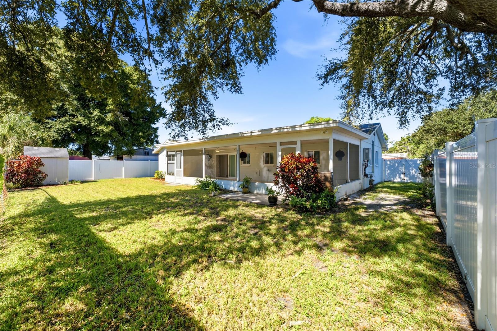 Single Family Residence at 1864 74TH AVE N, ST PETERSBURG, photo 32 of 42