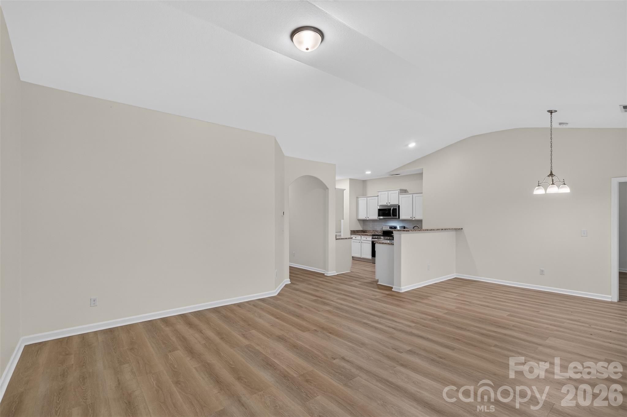 Single Family Residence at 6117 Purbeck Way, Charlotte, photo 7 of 30