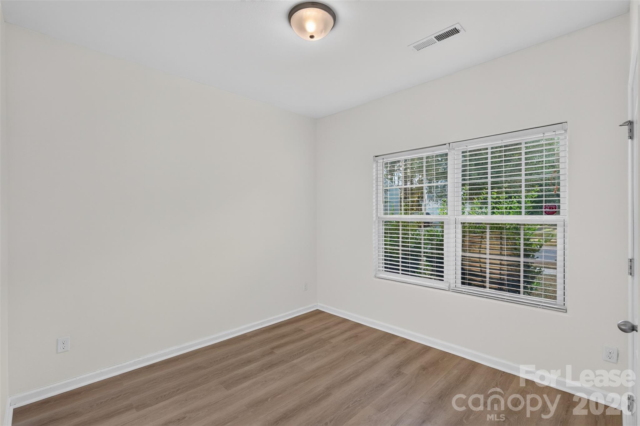 Single Family Residence at 6117 Purbeck Way, Charlotte, photo 21 of 30