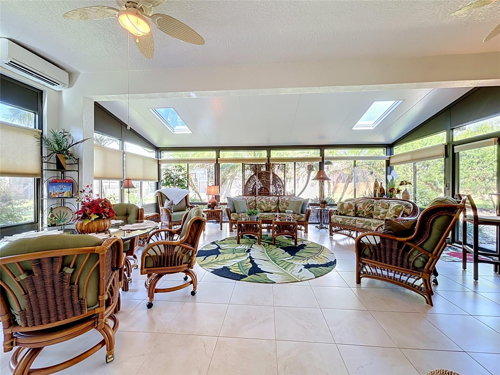 Four Seasons Room w. HVAC, Approx. 520 SF - 265 INDIAN WELLS AVE, POINCIANA