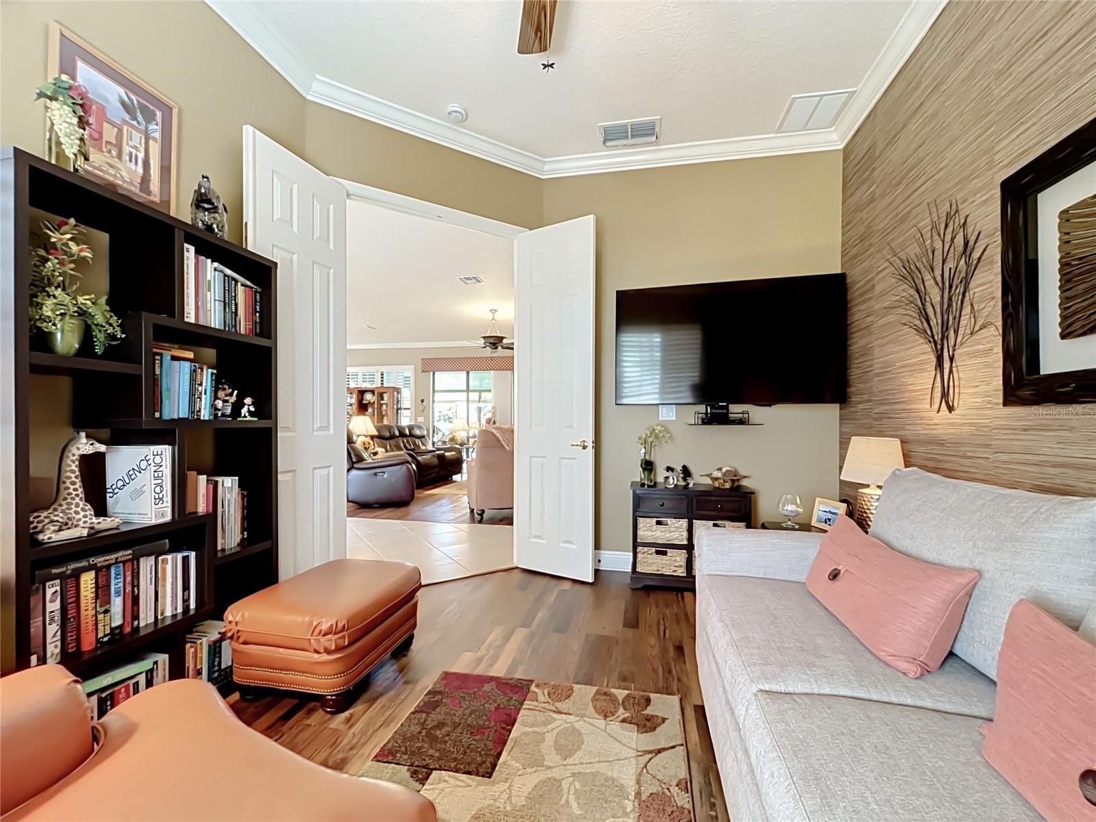 Den - 265 INDIAN WELLS AVE, POINCIANA