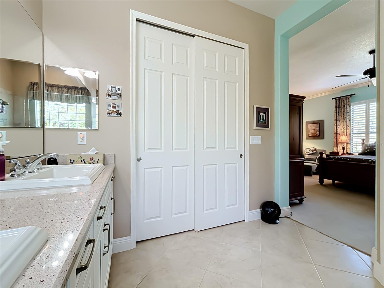 Large Walk In Closet w Organizer - 265 INDIAN WELLS AVE, POINCIANA