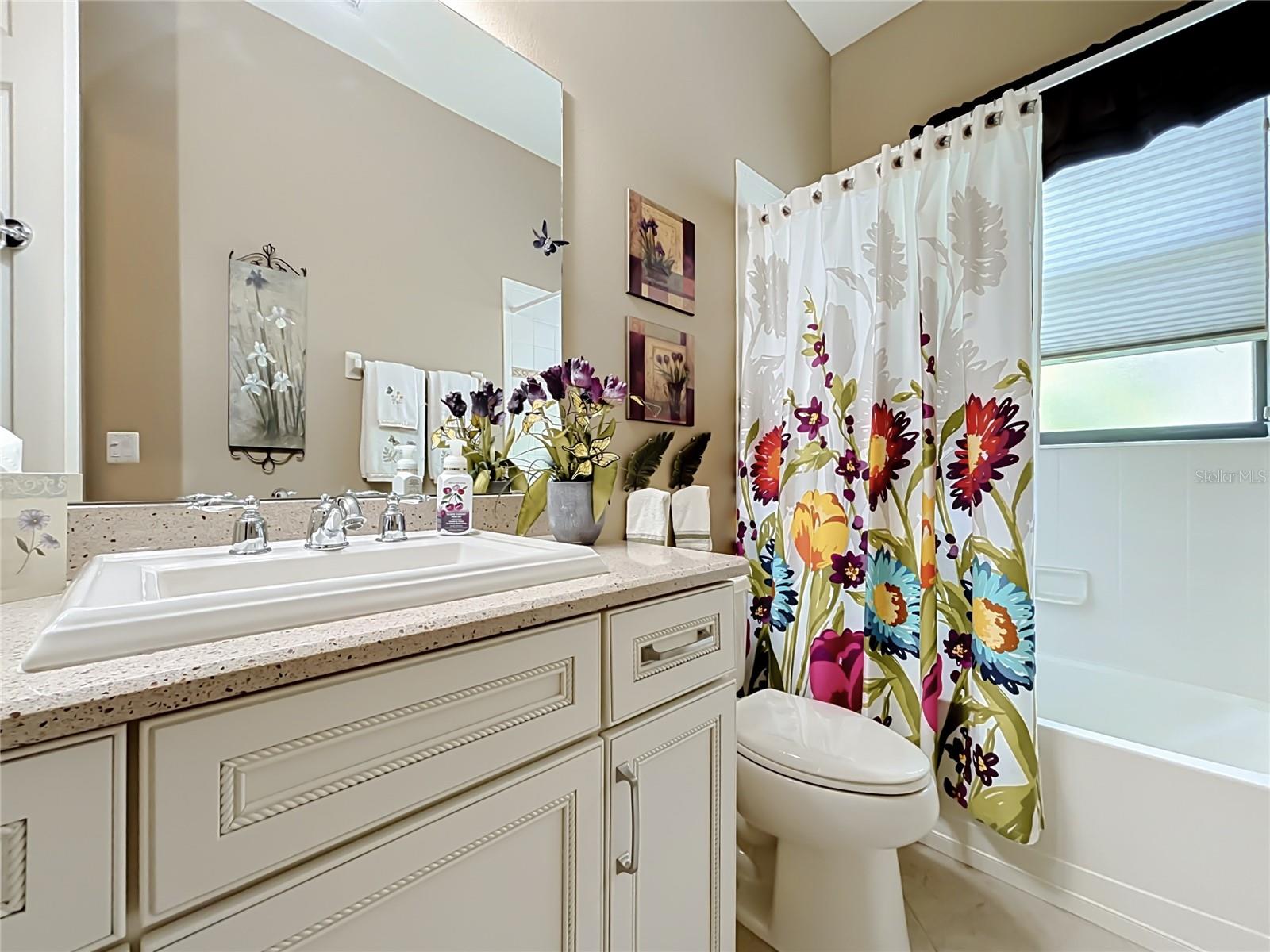 2nd Full Bathroom - 265 INDIAN WELLS AVE, POINCIANA