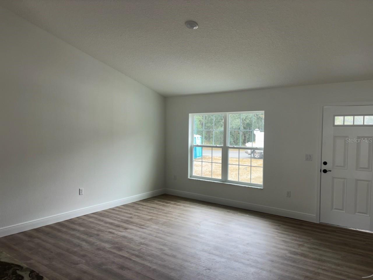 Single Family Residence at 8976 N CREEK WAY, DUNNELLON, photo 9 of 29