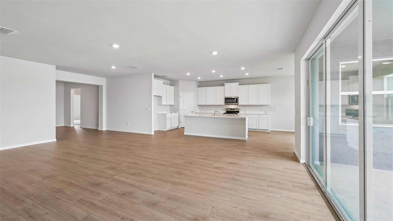 Single Family Residence at 10444 WOODLAND GARDEN WAY, PARRISH, photo 11 of 45