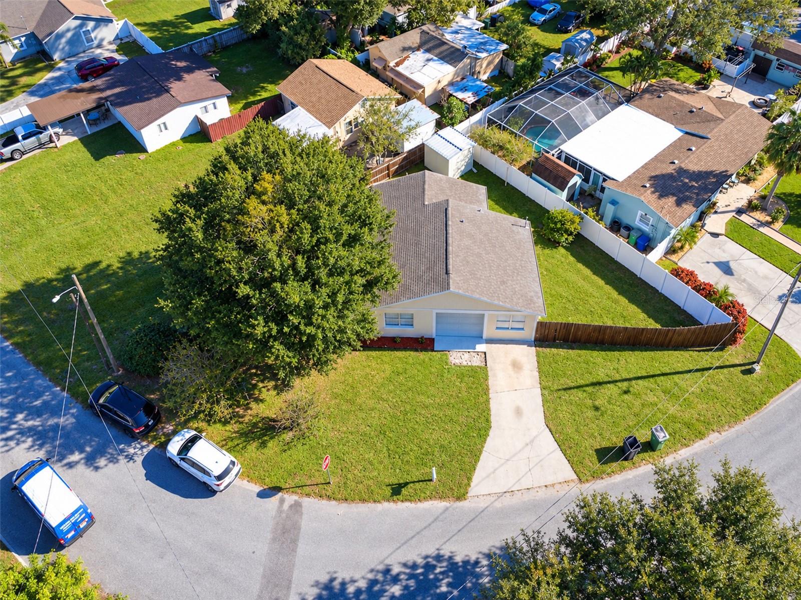 Single Family Residence at 1507 W PERDIZ ST, TAMPA, photo 5 of 37