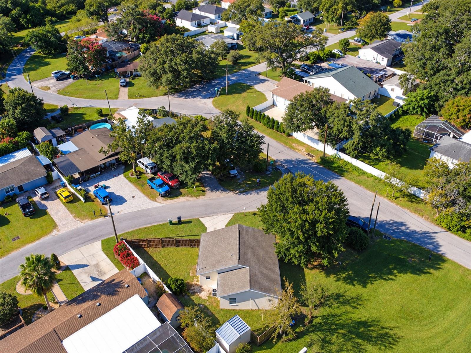 Single Family Residence at 1507 W PERDIZ ST, TAMPA, photo 36 of 37