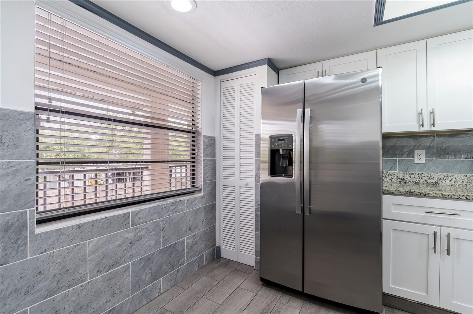 Condominium at 2275 62ND AVE N #5202, ST PETERSBURG, photo 5 of 27