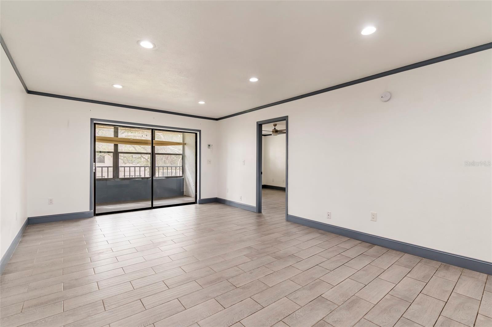 Condominium at 2275 62ND AVE N #5202, ST PETERSBURG, photo 12 of 27
