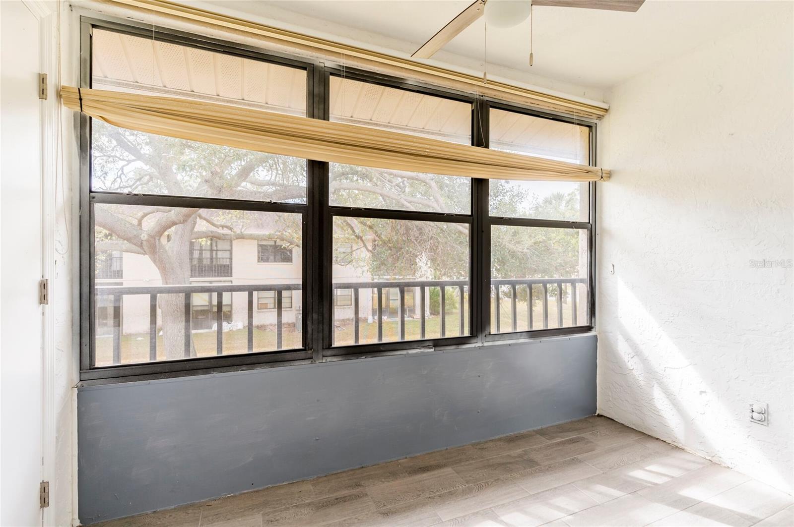 Condominium at 2275 62ND AVE N #5202, ST PETERSBURG, photo 15 of 27