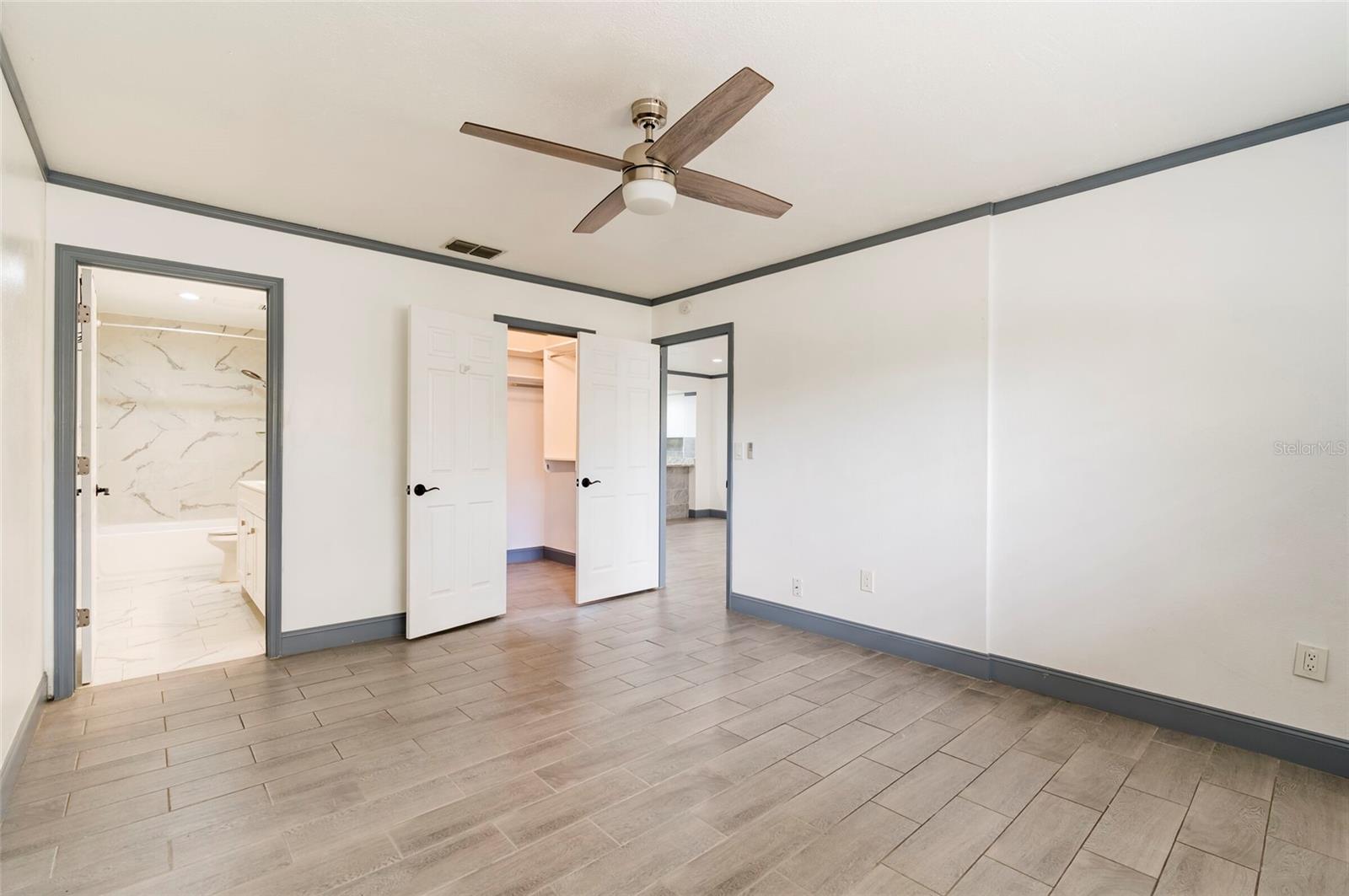 Condominium at 2275 62ND AVE N #5202, ST PETERSBURG, photo 19 of 27