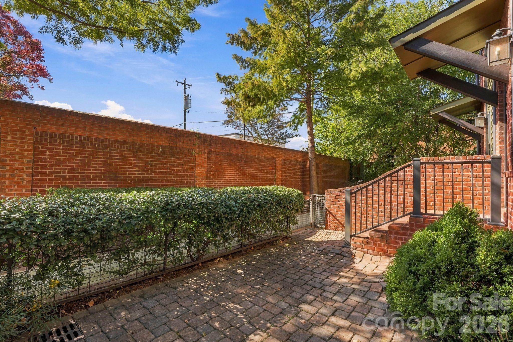 Front Patio - 1644 Kenilworth Avenue, Charlotte
